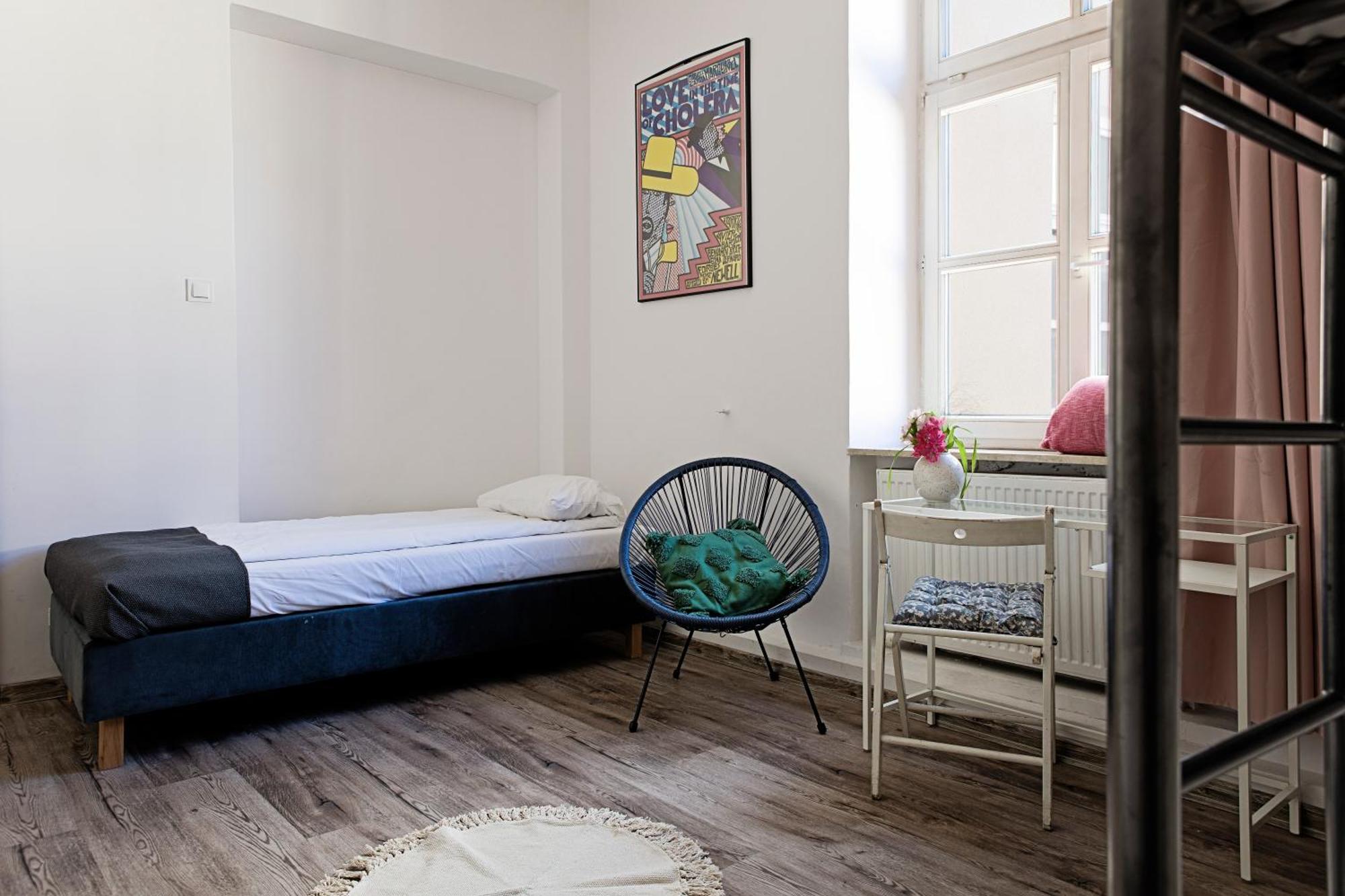 Hostel Krolewska Люблин Экстерьер фото