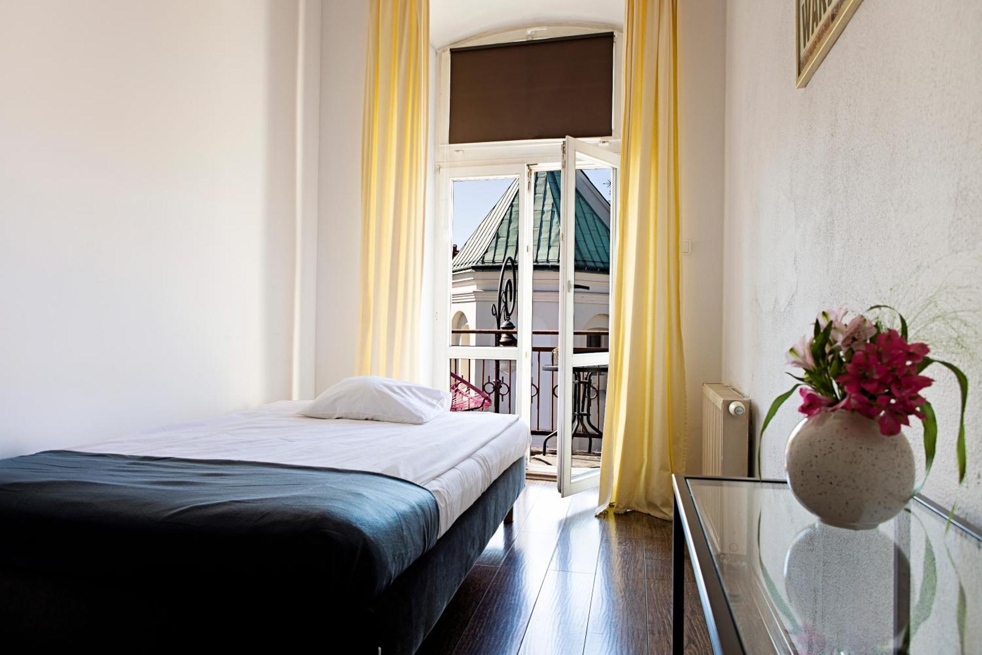 Hostel Krolewska Люблин Экстерьер фото